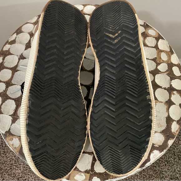 Sorel Women’s Out ’N About III Lace Sneakers Sz 9.5 Waterproof Suede - Picture 5 of 5